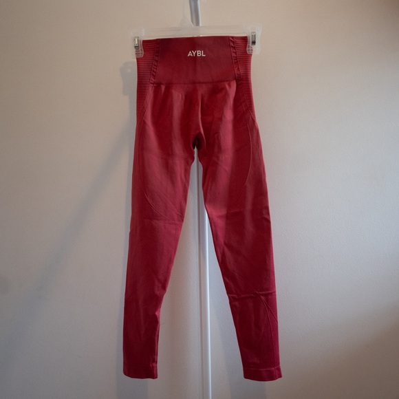 AYBL Balance V2 Seamless Leggings - Picture 2 of 5